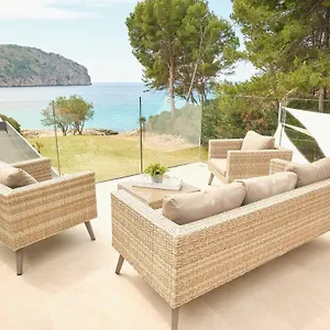 bahia-camp-de-mar.allmallorcahotels.com/