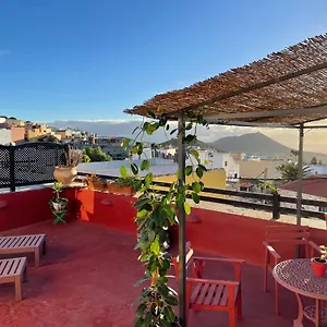 sansofi-hostel.tenerifehoteles.net/